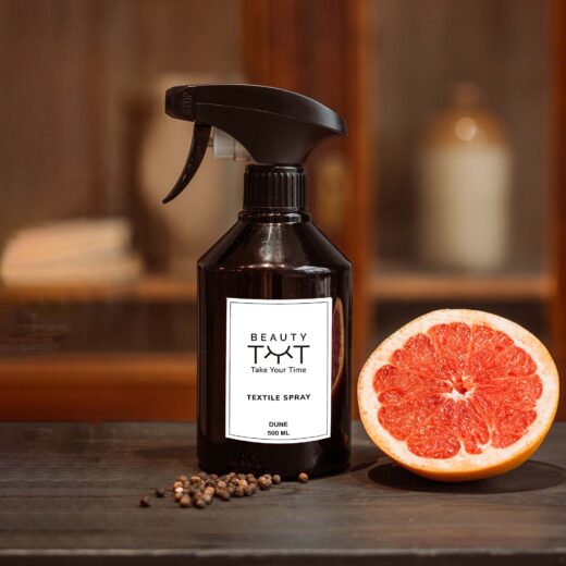 Dune textile spray with spicy hot pepper and sun-warmed scent – exotic fabric fragrance for a bold and energizing atmosphere